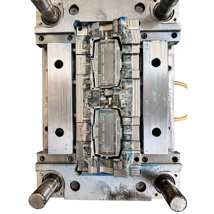 Molde de injeção de suporte de LCD para câmera automotiva